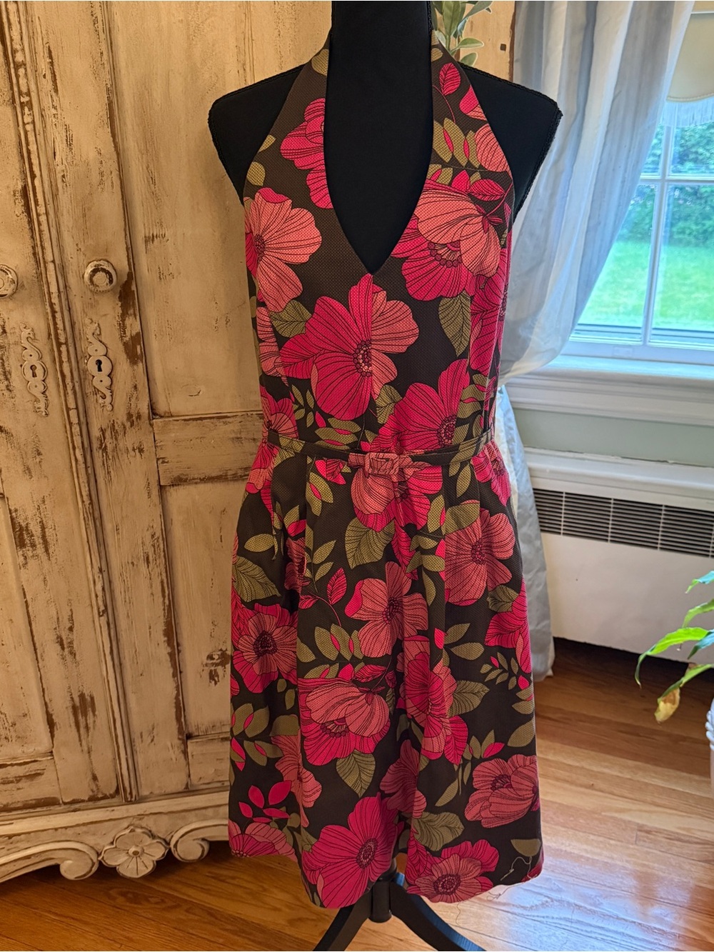 David Meister Y2K Sleeveless floral halter top, Aline dress. Size 10